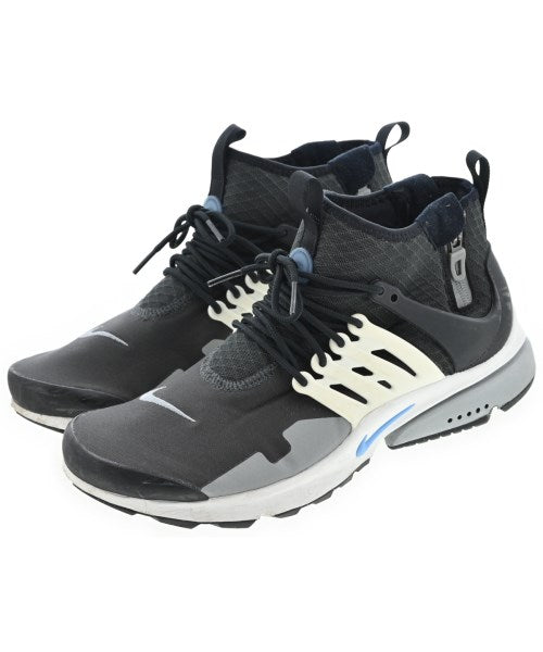 NIKE รองเท้าผ้าใบ