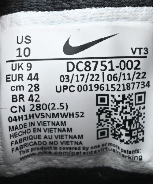 NIKE รองเท้าผ้าใบ
