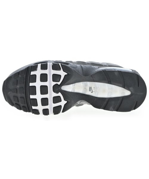 NIKE รองเท้าผ้าใบ