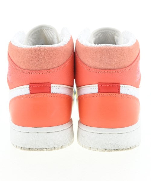 NIKE รองเท้าผ้าใบ