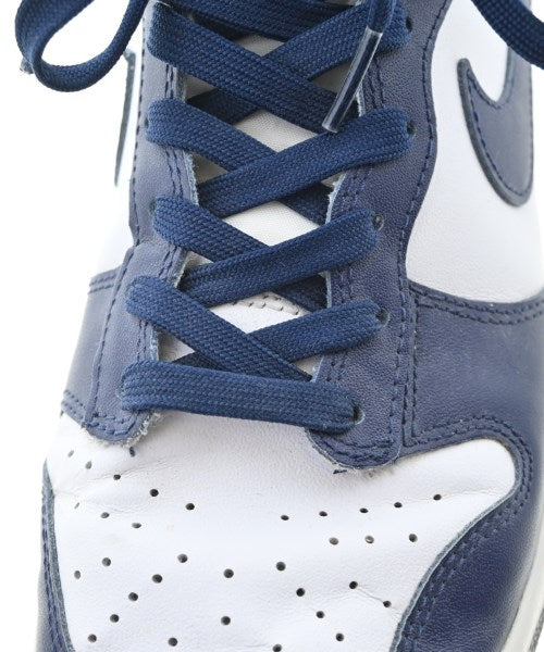 NIKE รองเท้าผ้าใบ