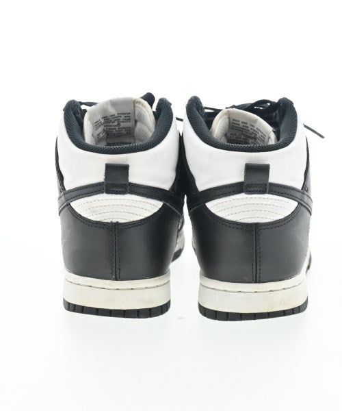 NIKE รองเท้าผ้าใบ