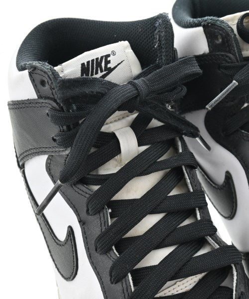 NIKE รองเท้าผ้าใบ