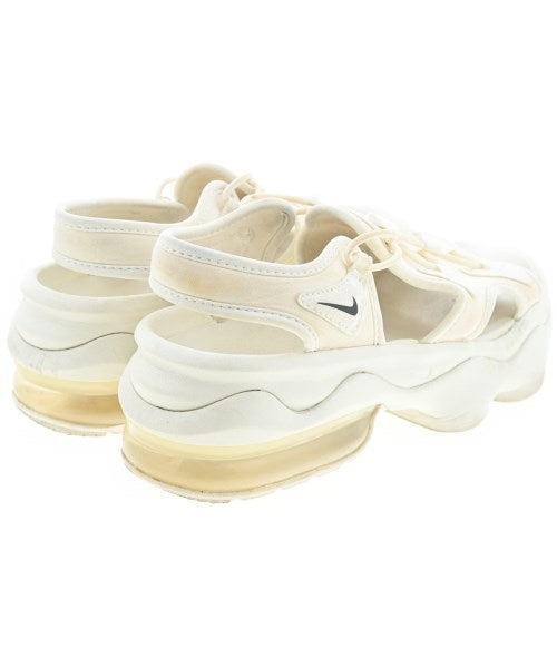 NIKE รองเท้าแตะ