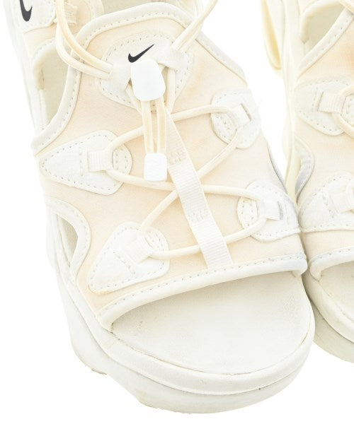 NIKE รองเท้าแตะ