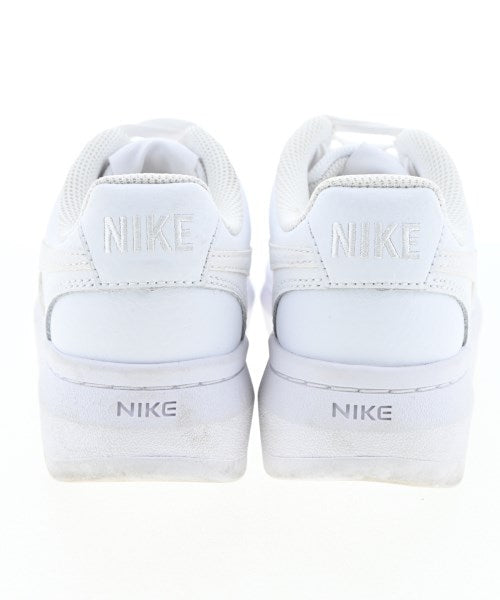 NIKE รองเท้าผ้าใบ