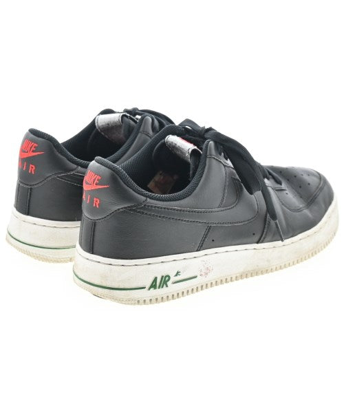NIKE รองเท้าผ้าใบ