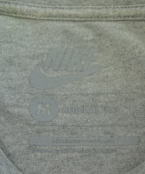 NIKE เสื้อยืด/เสื้อท็อปส์