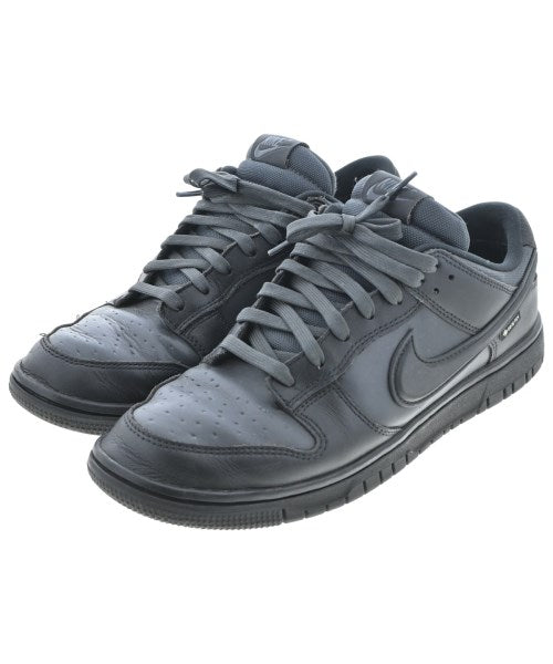 NIKE รองเท้าผ้าใบ