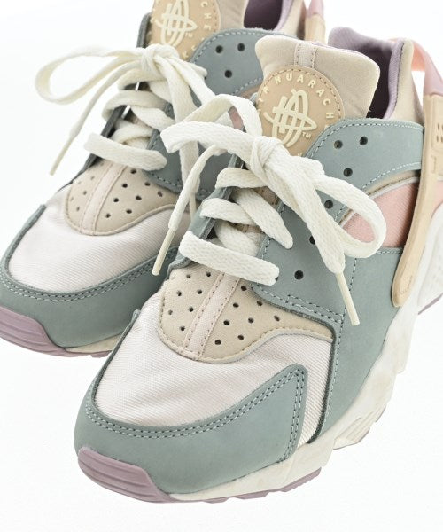 NIKE รองเท้าผ้าใบ