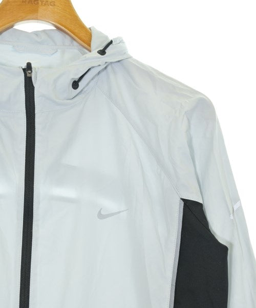 NIKE เสื้อฉี่