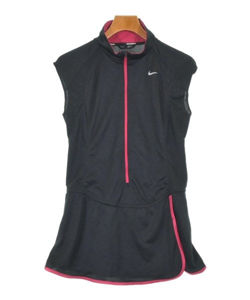 NIKE ชุดเดรส