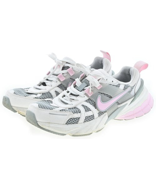 NIKE รองเท้าผ้าใบ
