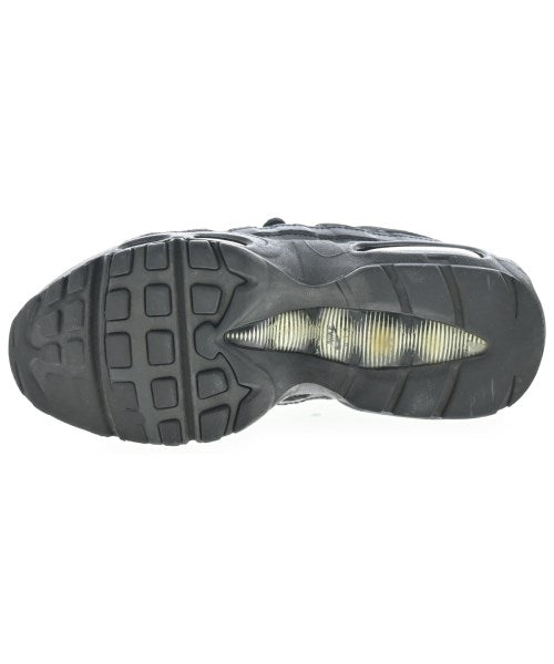 NIKE รองเท้าผ้าใบ