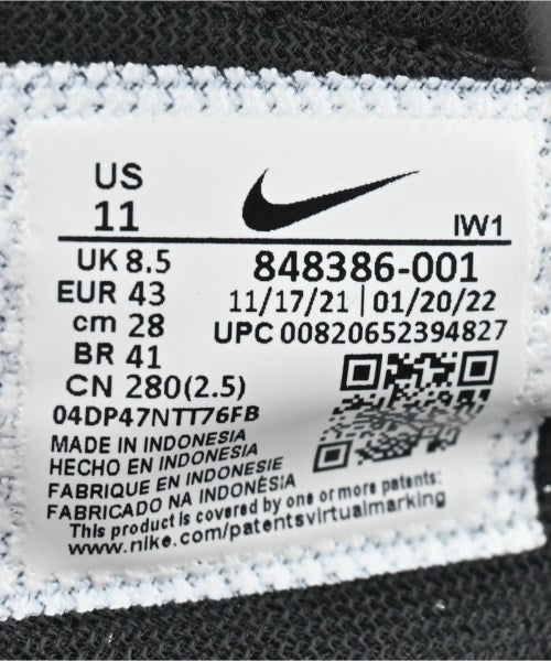 NIKE รองเท้าผ้าใบ