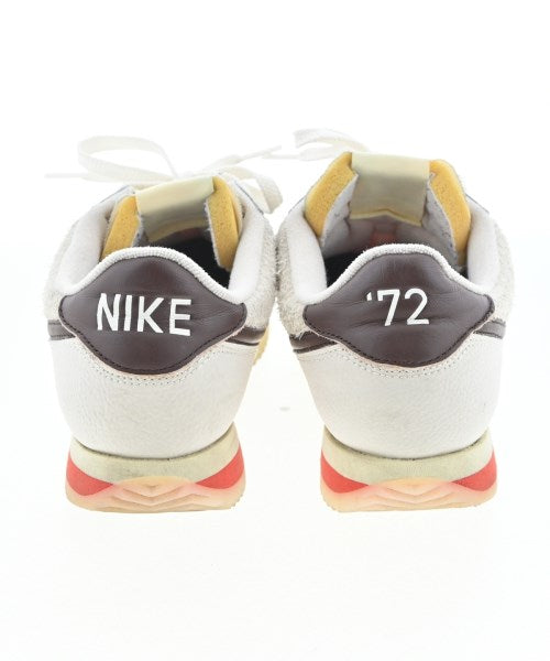 NIKE รองเท้าผ้าใบ