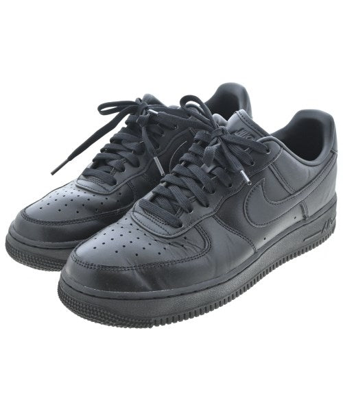 NIKE รองเท้าผ้าใบ