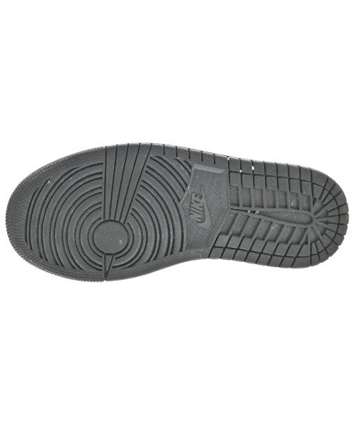 NIKE รองเท้าผ้าใบ