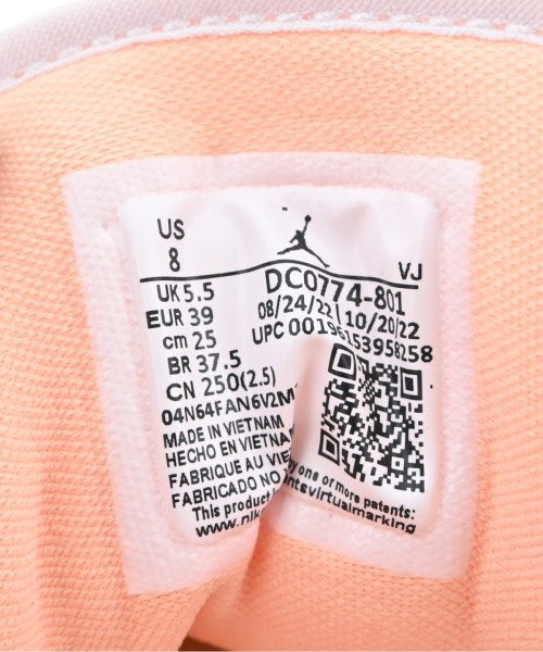 NIKE รองเท้าผ้าใบ