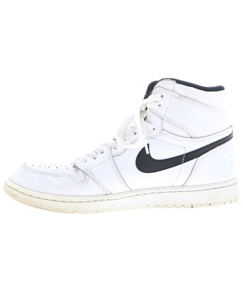 NIKE รองเท้าผ้าใบ