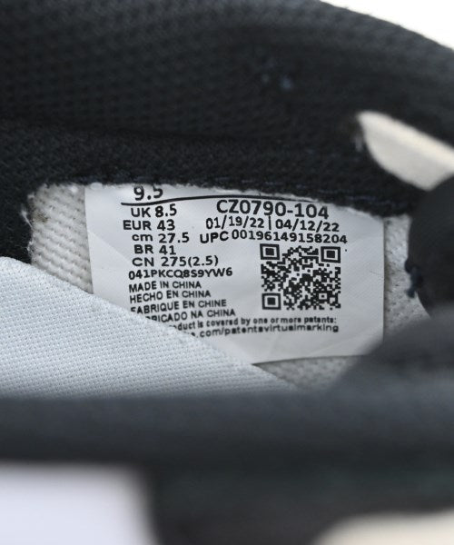 NIKE รองเท้าผ้าใบ