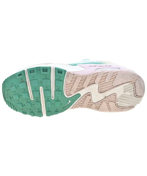 NIKE รองเท้าผ้าใบ