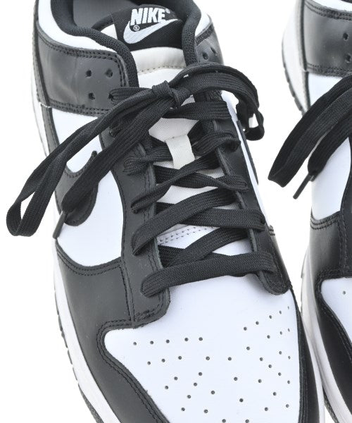 NIKE รองเท้าผ้าใบ