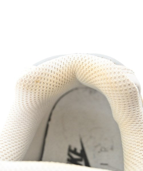 NIKE รองเท้าผ้าใบ