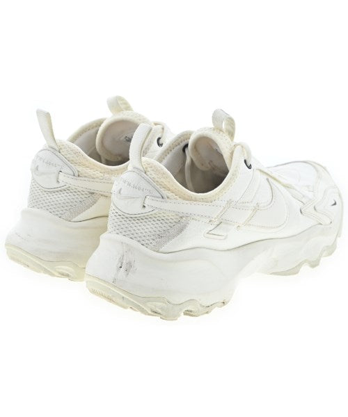 NIKE รองเท้าผ้าใบ