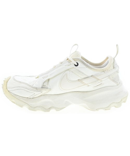 NIKE รองเท้าผ้าใบ