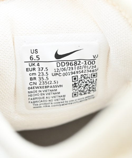NIKE รองเท้าผ้าใบ