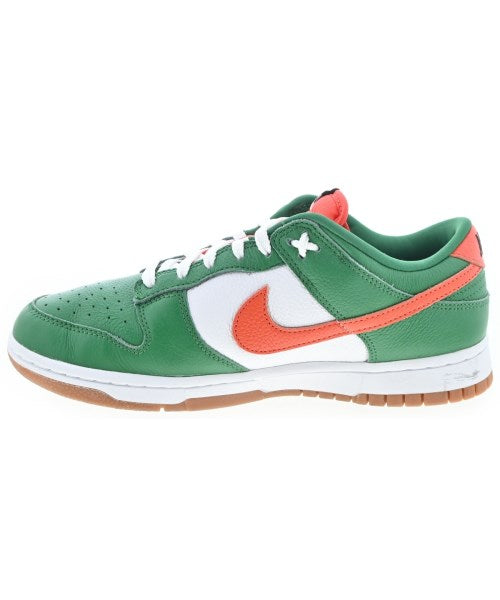 NIKE รองเท้าผ้าใบ