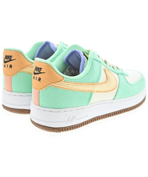 NIKE รองเท้าผ้าใบ