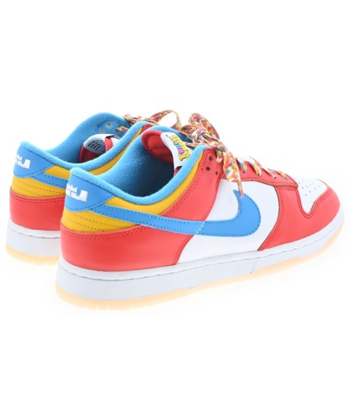 NIKE รองเท้าผ้าใบ