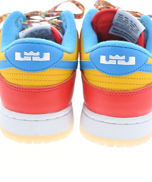 NIKE รองเท้าผ้าใบ