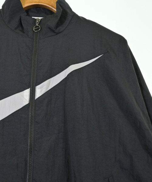 NIKE แจ็คเก็ตเบลาส์ อื่น