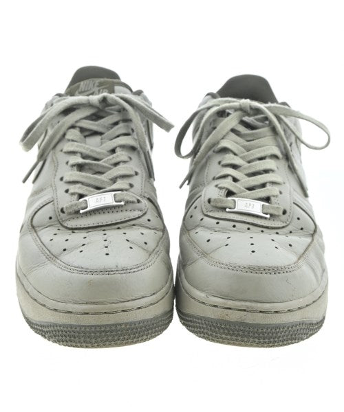 NIKE รองเท้าผ้าใบ