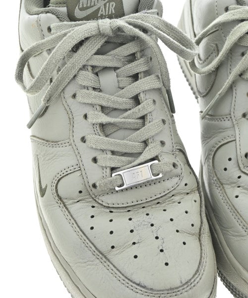 NIKE รองเท้าผ้าใบ