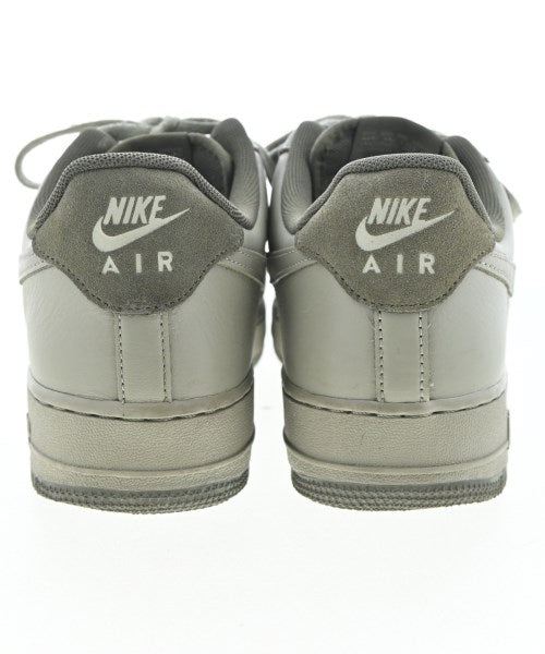 NIKE รองเท้าผ้าใบ