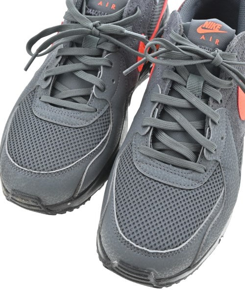 NIKE รองเท้าผ้าใบ