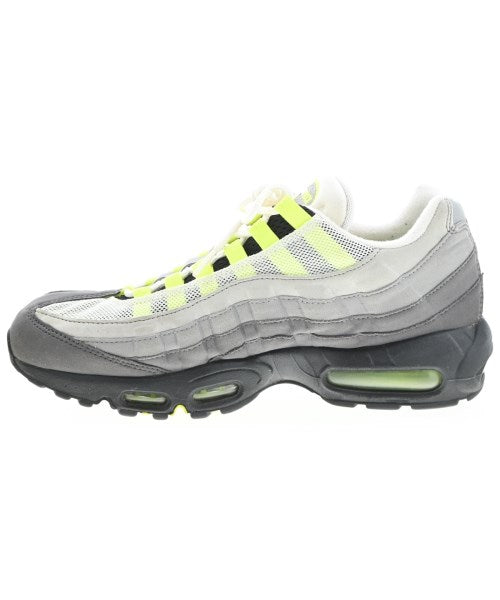 NIKE รองเท้าผ้าใบ