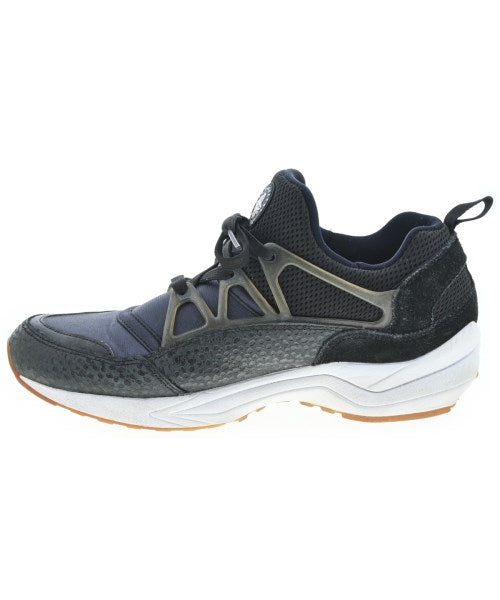 NIKE รองเท้าผ้าใบ