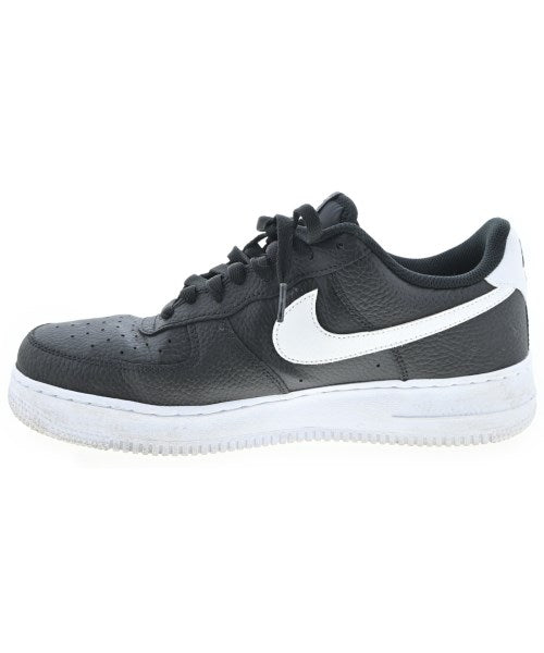 NIKE รองเท้าผ้าใบ