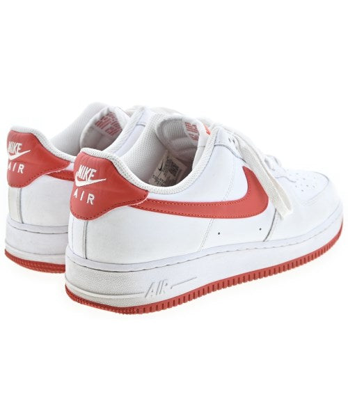 NIKE รองเท้าผ้าใบ