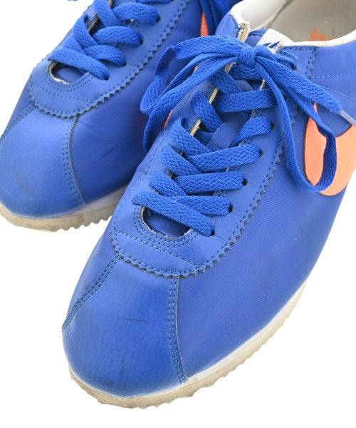 NIKE รองเท้าผ้าใบ