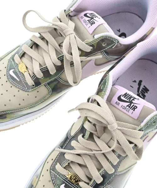 NIKE รองเท้าผ้าใบ