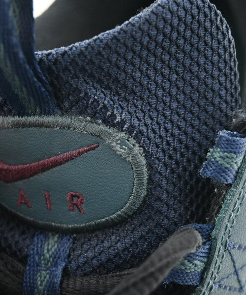 NIKE รองเท้าผ้าใบ