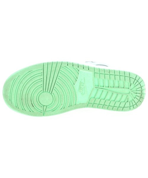 NIKE รองเท้าผ้าใบ
