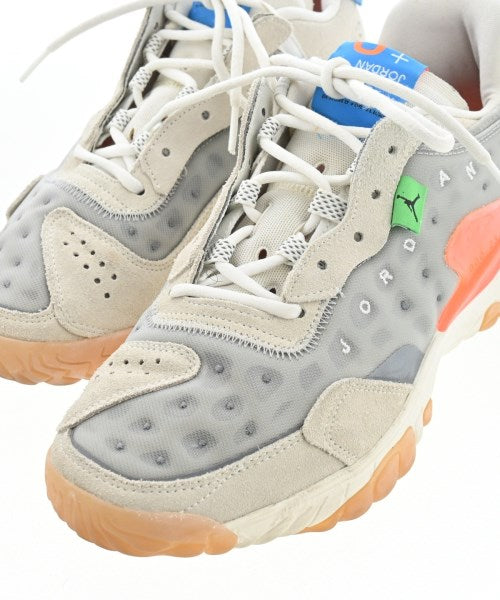 NIKE รองเท้าผ้าใบ