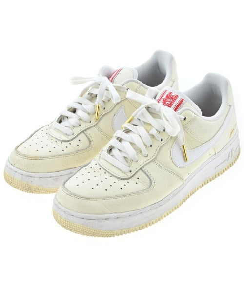 NIKE รองเท้าผ้าใบ